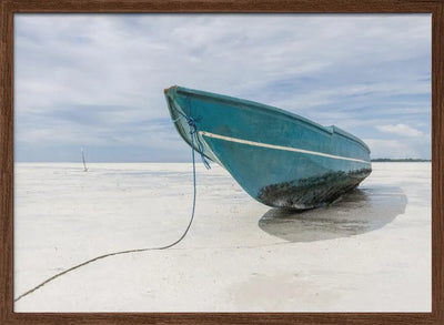 Boat at the beach - Stretched Canvas, Poster or Fine Art Print I Heart Wall Art